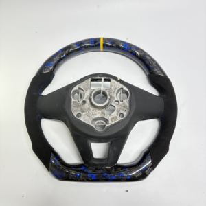 Volant en fibre de carbone forgé VW <span class=keywords><strong>Golf</strong></span> MK8 GTI <span class=keywords><strong>2020</strong></span> R GTE <span class=keywords><strong>GTD</strong></span> Jetta Passat CC avec matériau en cuir - Product Image 6