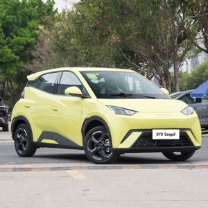 2024 nouvelle arrivée BYD Seagull BYD Qin PLUS DM-i berline familiale hybride longue portée avec délai de livraison rapide - Product Image 1