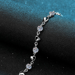 Venta al por mayor S925 plata verde moissanita pulsera D Color Vvs 3,5 quilates moissanita pulseras ajustables para las mujeres - Product Image 3