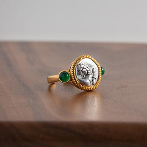 خواتم مكشوفة كلاسيكية أنيقة فرنسية بسطح رقيق على شكل عين القطة الخضراء مطلية بالذهب الحقيقي عيار 18 ومرصعة بالنحاس - Product Image 2