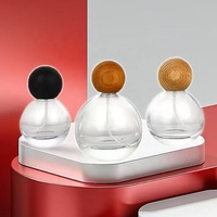 Flacon de parfum en verre irrégulier de 30 ml en forme de goutte, forme de galet, luxe en stock