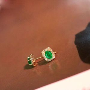 Pendientes de Oro de 18K Xinfly con Esmeralda Natural de 0.40ct y Diamante de 0.10ct, Joyería de Moda de Alta Calidad - Product Image 3