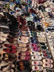 Giày dép cũ bán chạy SH07: Sandal nữ, sandal nam, giày thể thao, giày da trẻ em, thoải mái cho nam giới châu Phi - Product Image 4