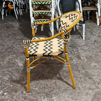 Chaise de bistrot en rotin jaune de style français vintage, design moderne, chaise de jardin en osier pour restaurant, café, terrasse, extérieur