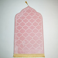 Großhandel einfaches Design Komfort muslimischen islamischen Gebets teppich geprägt 100% Polyester Flanell Sajadah Teppich