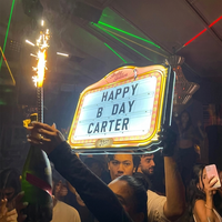 Présentoir de bouteilles LED personnalisé, panneau de service pour bouteilles, accessoires de bar, tableau de messages pour la décoration de boîtes de nuit, mariages, anniversaires et événements