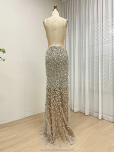 MC20110 Abito da Sera Formale Lungo a Sirena con Paillettes e Scollo a V, con Strascico, per Donna - Abiti di Lusso per Matrimoni e Balli di Gala - Product Image 6