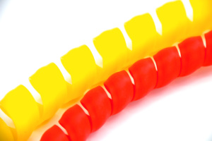 HJYAJZT <span class=keywords><strong>Gaine</strong></span> en <span class=keywords><strong>spirale</strong></span> en plastique pa pp Manchon en <span class=keywords><strong>spirale</strong></span> pour la protection du fil électrique Câble électrique fabriqué par Hejian Yian Plastic - Product Image 4