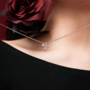 Collar con Letra del Alfabeto A-Z de Dylam Dainty CZ, Chapado en Rodio, Collar con Inicial de Nombre Personalizado para Mujer - Product Image 4