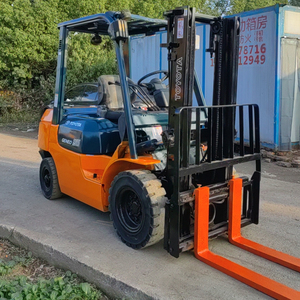 2.5Ton รถยกของโตโยต้ามือสองเครื่องยนต์ดีเซลขนาดเล็กแบบญี่ปุ่น - Product Image 3