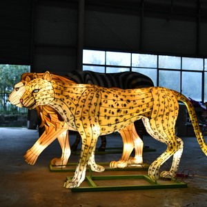 Lanterne de <span class=keywords><strong>parc</strong></span> d'attractions personnalisée avec lumières pour événements nocturnes en extérieur et en intérieur, décoration lumineuse, lanternes sur <span class=keywords><strong>le</strong></span> thème des animaux - Product Image 4