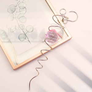 Venta al por mayor bola mirando espiral cola viento Spinner estabilizador colgante vidrio jardín adornos colas para viento Spinners - Product Image 1