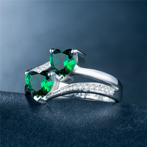 Anello con design a doppio cuore, anello classico da donna - Product Image 2