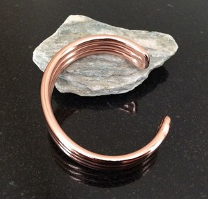 Nueva llegada Unisex ajustable Metal artesanía pulseras y brazaletes Top hecho a mano cobre martillado regalo de moda para todos - Product Image 4