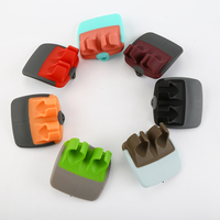 Hot Selling Keuken Gadget Fruit & Groente Dunschiller Plastic Roestvrij Staal Vinger Dunschiller Oem Aangepaste Logo Pakket