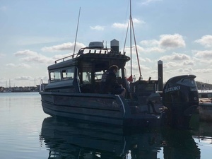 <span class=keywords><strong>Barca</strong></span> Offshore 7,5m, Lussuoso Cabin Cruiser in Alluminio, Imbarcazione da Pesca per Feste - Product Image 4