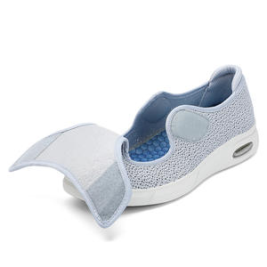 Nouvelles sandales d'été légères et respirantes pour femmes, idéales pour la marche, conçues pour les pieds œdématisés et les diabétiques, grandes tailles 37-50, confort large et parfait. - Product Image 4