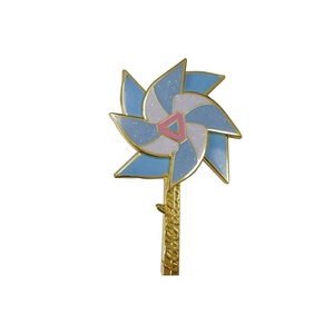 Distintivo a Forma di Fenice Arancione in Metallo con Design Sfumato, Stile Ragazza Bella, Spilla Smaltata Personalizzata - Product Image 3