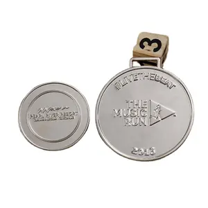 Night race metal silver plated ultimate 5K sports memorial medal