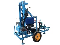 Foreuse compacte sur chenilles pour puits d'eau, machine de forage hydraulique diesel de 100 m pour projets de forage d'eau dans les zones isolées