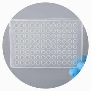 แผ่น PCR ยี่ห้อ Yongyue สำหรับการตรวจวิเคราะห์ทางการแพทย์ แบบ 96 หลุม และ 384 หลุม ขนาด 0.2 มล. แบบก้นแบน ทรงสี่เหลี่ยม ไม่มีขอบ สำหรับใช้ในห้องปฏิบัติการ - Product Image 4