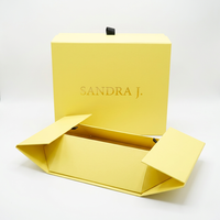 Boîte rigide en carton jaune pliable avec logo personnalisé en relief, laminage mat, recyclable, vide, pour cadeaux, avec fermeture magnétique