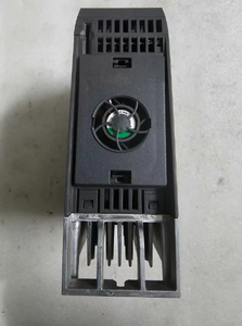6SL3210 1KE17 5AB1 ตัวควบคุมความเร็วมอเตอร์เฟสแบบแปรผันขนาดกะทัดรัดสำหรับพัดลมปั๊มสายพานลำเลียงอุปกรณ์ระบบอัตโนมัติทางอุตสาหกรรม - Product Image 2