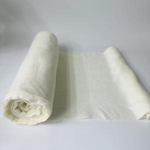 Matière première de gaze hémostatique de Chitosan de vente chaude matière première de tissu perforé à l'aiguille tailles personnalisées gaze médicale - Product Image 1