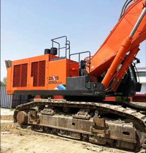 Deux unités d'excavatrices Hitachi ZX890, excavatrice sur chenilles ZX890LCH-5A, équipement de construction minier lourd, grandes machines - Product Image 3