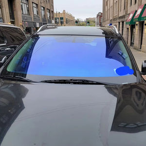 فيلم سيارات متغير اللون 40 بوصة * 100 قدم، فيلم متغير اللون بنسبة 20%-90% نفاذية الضوء، أزرق يحجب 99% من الأشعة فوق البنفسجية، عازل حراري عالي، تظليل نوافذ أزرق - Product Image 1