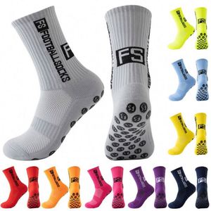 Wholesale <b>Grip</b> <b>Socks</b> for Men Custom Logo Anti-Slip Outdoor Adult Sport <b>Socks</b> Thickened Soccer Football <b>Socks</b> - Product Image 2