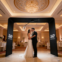 Photomaton suspendu à 360° avec support réglable, idéal pour les mariages, les fêtes et les événements, équipé d'un anneau lumineux