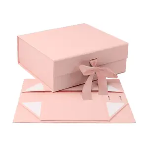 صندوق هدايا فاخر من الشركة المصنعة مع عبوة وردية مع تخزين