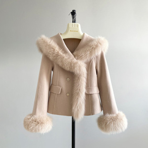 Casaco de Lã Dupla Face com Detalhes em Pele de Raposa Real para Mulheres, Elegante e Luxuoso, Jaqueta Curta de Inverno com Lapela Grande - Product Image 3