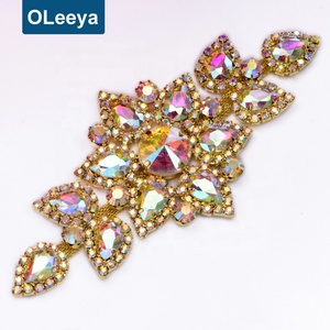 Broches en strass de haute qualité, 6,5x14 cm, en cristal, pour robes de mariée, vente en gros - Product Image 5