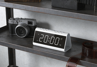 LED Digitaler Wecker mit FM-Radio, Schlummerfunktion und Schlaf-Timer für Schlafzimmer, Zuhause und Büro