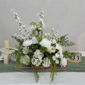 ดอกไม้ประดิษฐ์ทำมือจากผ้าไหมสีขาวทรงกลมสำหรับตกแต่งร้านอาหาร วันแม่ วันคริสต์มาส ขายส่งแบบกำหนดเองได้ - Product Image 6