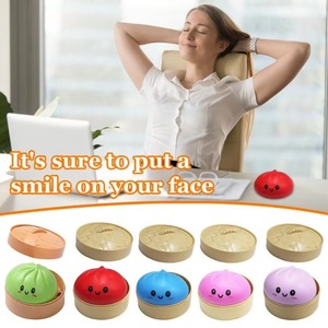 Pelota Antiestrés de Silicona con Forma de Bollo Sonriente, Juguete Sensorial de Comida de Simulación, Unisex, para Mayores de 14 Años - Product Image 4