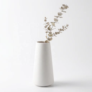 Vaso Minimalista in Ceramica Bianca con Finitura Sabbiata, Vaso <span class=keywords><strong>per</strong></span> <span class=keywords><strong>Fiori</strong></span> in Stile Nordico Moderno, Centrotavola <span class=keywords><strong>per</strong></span> Casa e Ufficio - Product Image 6