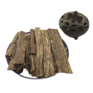 Vietnamese Agarwood Flakes With Strong Aroma Thin Agarwood Logs Oud Chips Oud Wood