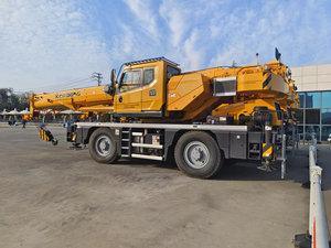 Nueva Grúa Todoterreno de 30 Toneladas XCR30 con Pluma Telescópica de 42.2m para Elevación en Construcción - Product Image 2