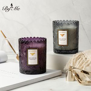Bougie parfumée artisanale en verre gaufré à la cire de soja pour la décoration intérieure, la fête des Mères et Noël, et la relaxation. - Product Image 4