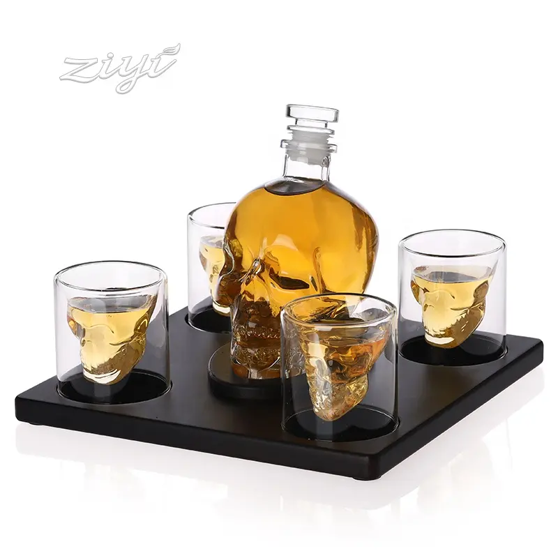 Set di Decanter in vetro ad alto contenuto di borosicato all'ingrosso vendita superiore bottiglie di vetro Set di Decanter in vetro scheletro di whisky forma e logo personalizzati