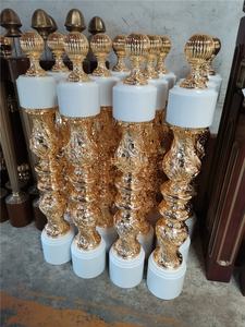 Balustrade en aluminium <span class=keywords><strong>couleur</strong></span> or <span class=keywords><strong>pour</strong></span> poteau d'<span class=keywords><strong>escalier</strong></span> en bois de qualité supérieure <span class=keywords><strong>pour</strong></span> escaliers élégants - Product Image 3