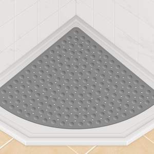 แผ่นรองกันลื่นในห้องน้ำ รูปทรงพัดลม ทำจาก PVC พร้อมจุกดูดสุญญากาศ สำหรับห้องอาบน้ำ ห้องสุขา และอ่างอาบน้ำ - Product Image 1