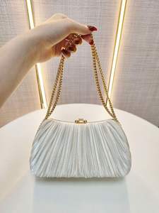 Bolso de Noche para Mujer, Elegante y Moderno, con Forro de Seda, de Poliéster, Color Sólido, Plisado, con Cierre de Seguridad, Ideal para Bodas y Banquetes - Product Image 6