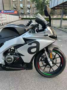 <span class=keywords><strong>Aprilia</strong></span> GPR250 Elettrica 2024, Moto a 4 Tempi, 1.<span class=keywords><strong>500</strong></span> km di Chilometraggio, Condizioni Come Nuova, Stato Meccanico Eccellente - Product Image 5