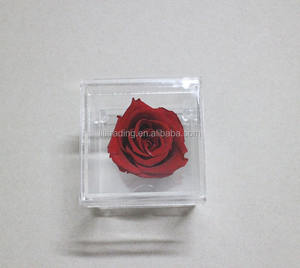 Scatola per bomboniere per caramelle di nozze mini scatola per anello cubo ricordo <span class=keywords><strong>con</strong></span> display in acrilico trasparente <span class=keywords><strong>con</strong></span> coperchio in <span class=keywords><strong>plexiglass</strong></span> 10x10x10 piccola scatola in acrilico - Product Image 4