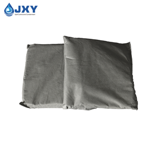 Oreiller absorbant tout usage pour une utilisation autour des machines, sous les tuyaux qui fuient, dans les zones de circulation en désordre ou pour l'entretien général - Product Image 6