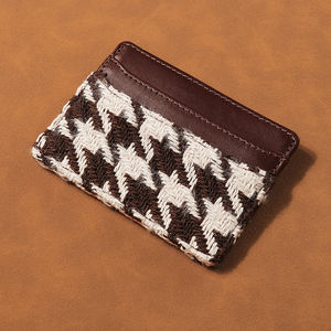 ที่ใส่นามบัตรหนังสำหรับผู้ชายที่ใส่บัตรแบบดีไซน์หรูหรา - Product Image 1